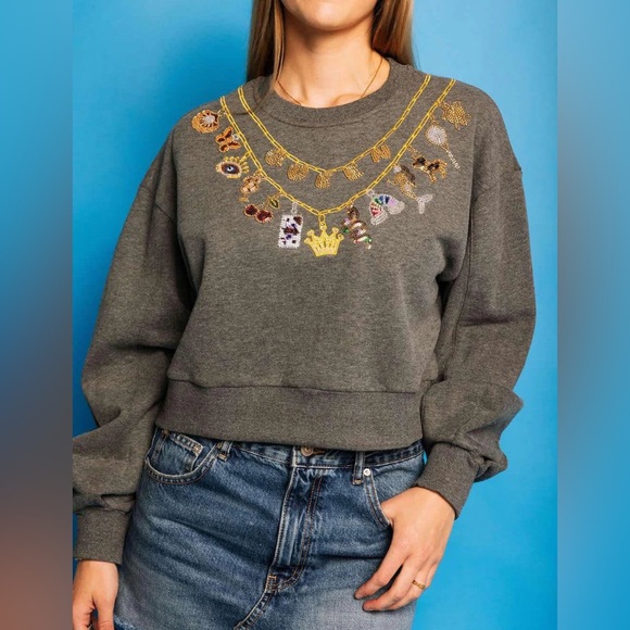 QUEEN OF SPARKLES Tops - Queen of sparkles gray CHARCOAL QUEEN & ICON NECKLACES CHARM SWEATSHIRT
